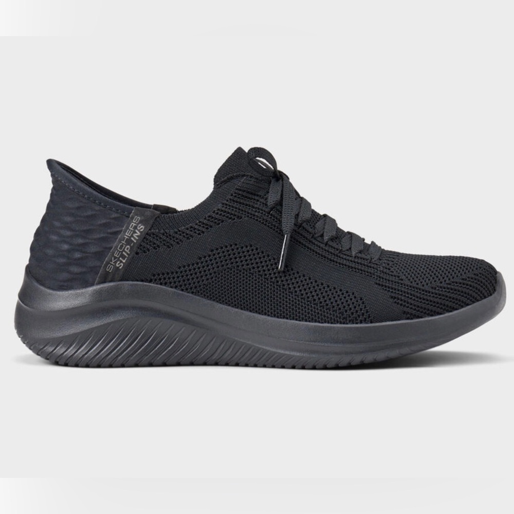 Skechers Ultra Flex 3.0 Brilliant Slip Ins Black Out Shoes 9